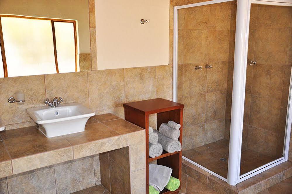 Dinkweng Safari Lodge The Waterberg Biosphere Exterior foto